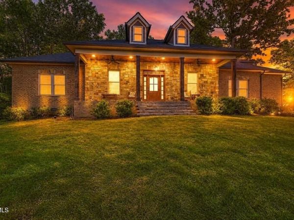 104 Lookout Court, Blountville, TN 37617