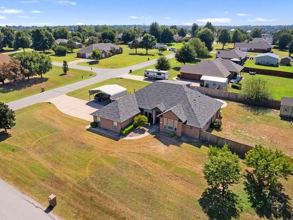 1200 Chipper Lane, Edmond, OK 73025