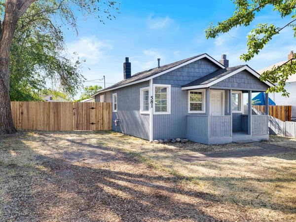 581 Adams St, Twin Falls, ID 83301