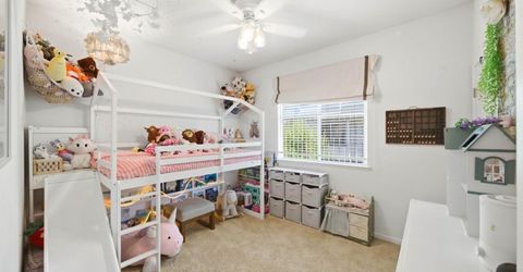 390 Soaring Hawk Ln, Sacramento, CA 95833 Photo