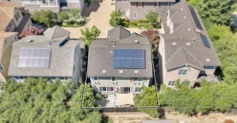 390 Soaring Hawk Ln, Sacramento, CA 95833 Photo