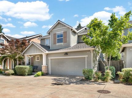 390 Soaring Hawk Ln, Sacramento, CA 95833 Photo