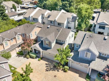390 Soaring Hawk Ln, Sacramento, CA 95833 Photo