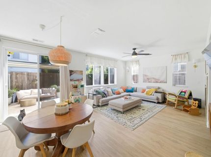 390 Soaring Hawk Ln, Sacramento, CA 95833 Photo