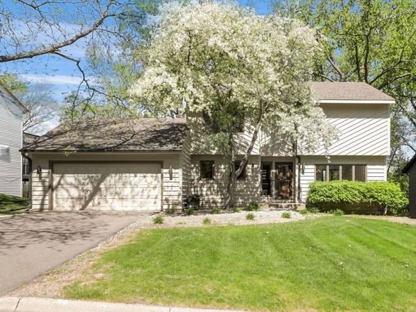 7930 Rhode Island Circle , Bloomington, MN 55438