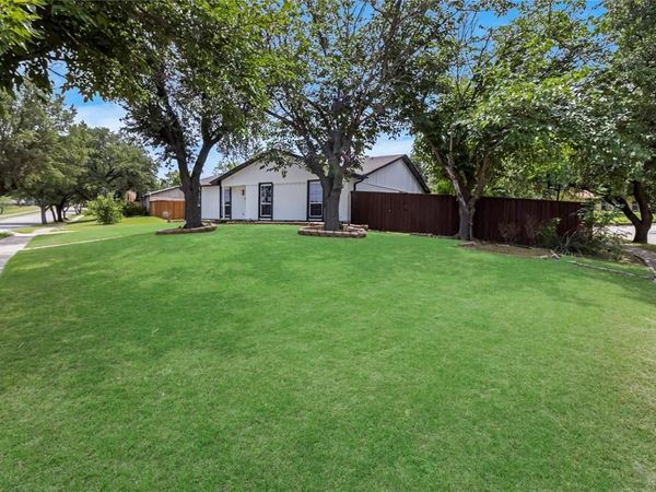 2006 Southern Oaks, Carrollton, TX 75007