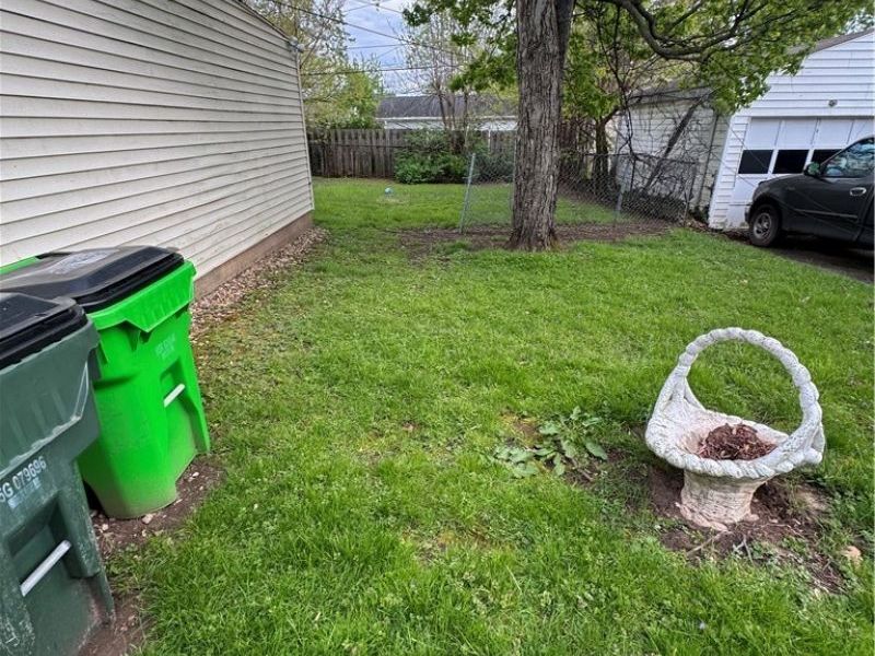 8414 Grand Division Avenue, Garfield Heights, OH 44125 Photo 6