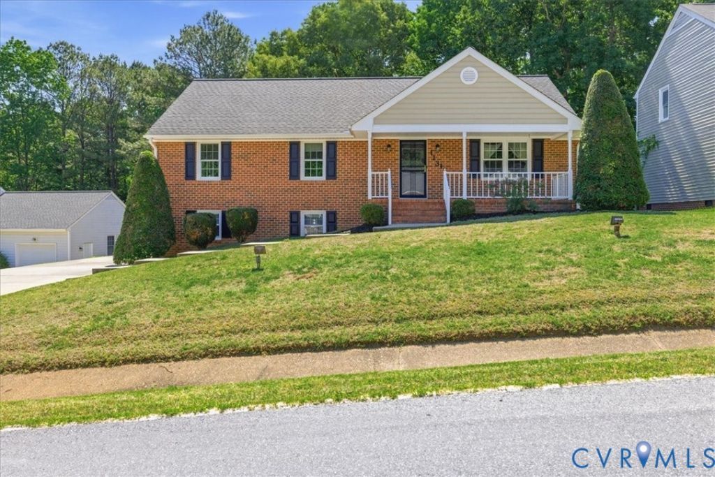 11311 Ludgate Place, Chester, VA 23831 Main Photo