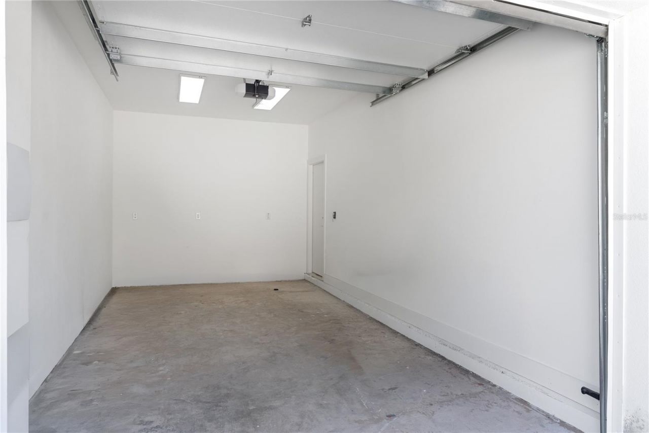 8401 Modano Place , Tampa, FL 33614 Photo