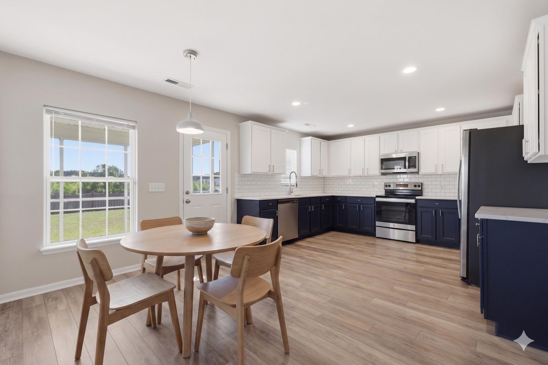 338 Deep River Road Photo 9