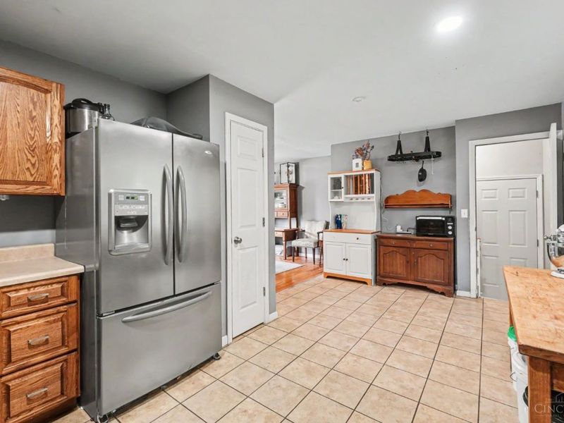 604 Neptune Way, Union Twp, OH 45244 Photo 6