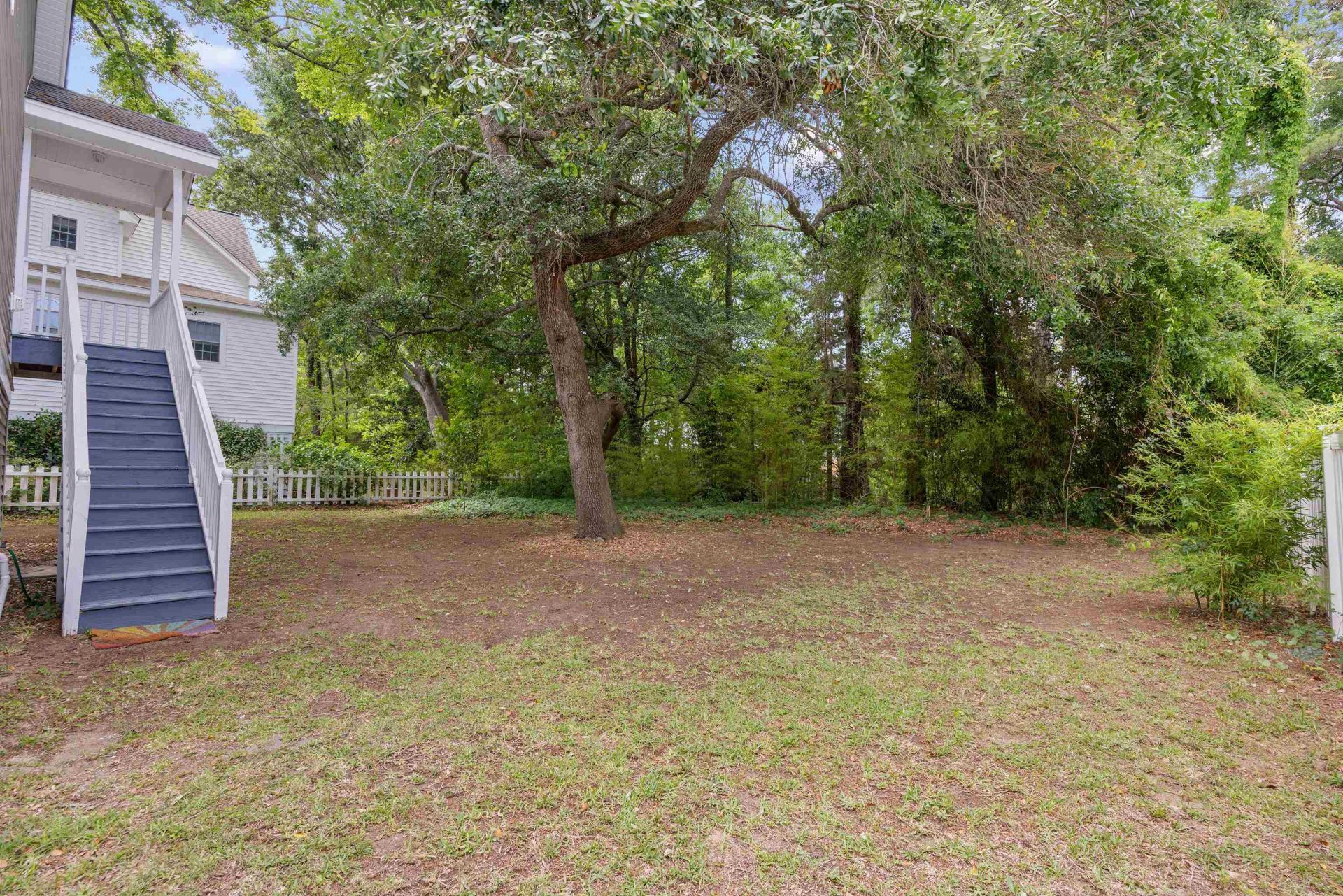 554 Hammock Ave.  Photo 36