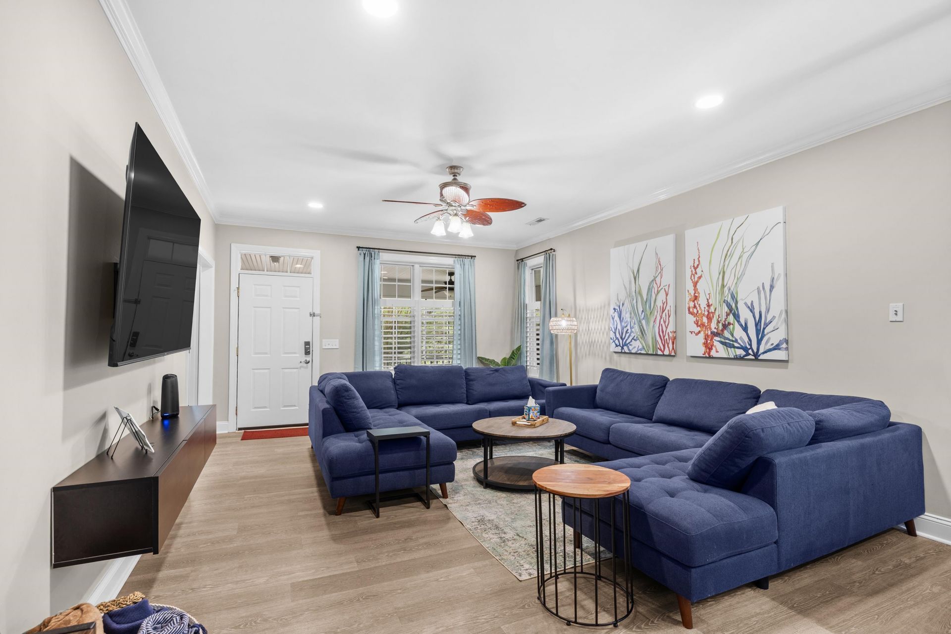 554 Hammock Ave.  Photo 8