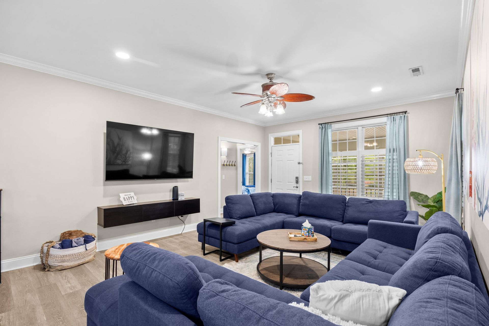 554 Hammock Ave.  Photo 9