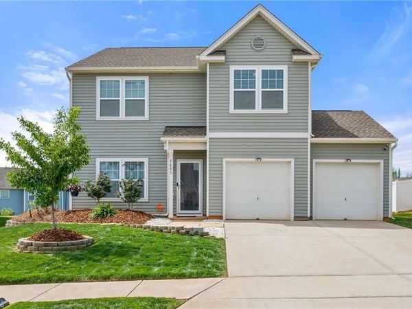 5803 Springer Drive , Greensboro, NC 27405