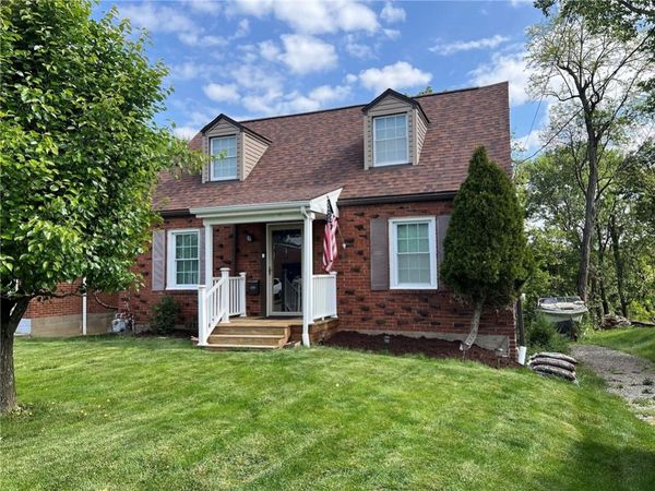 215 Melvin Dr, Pittsburgh, PA 15236