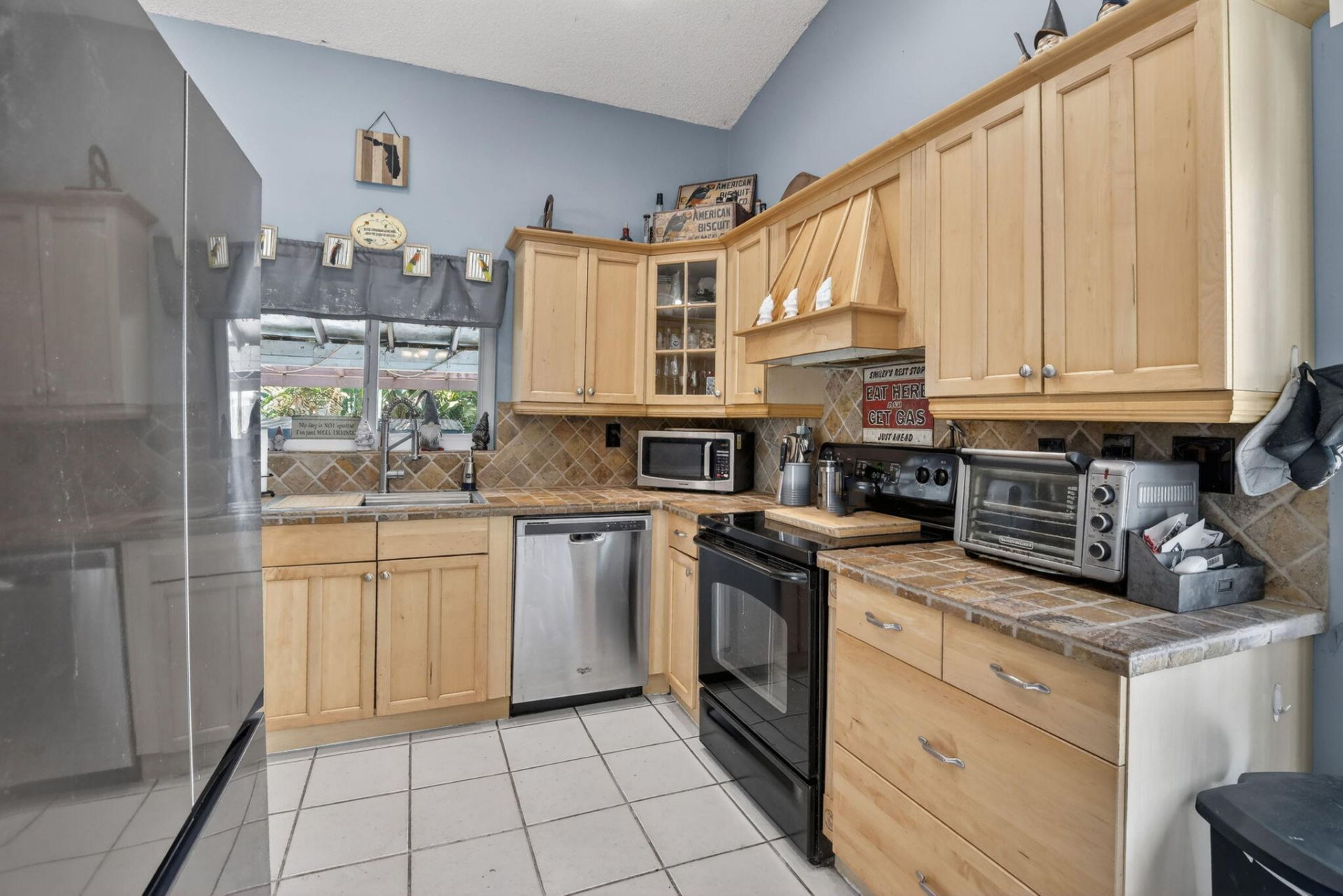 13970 Oaklawn Place, Davie, FL 33325 Photo