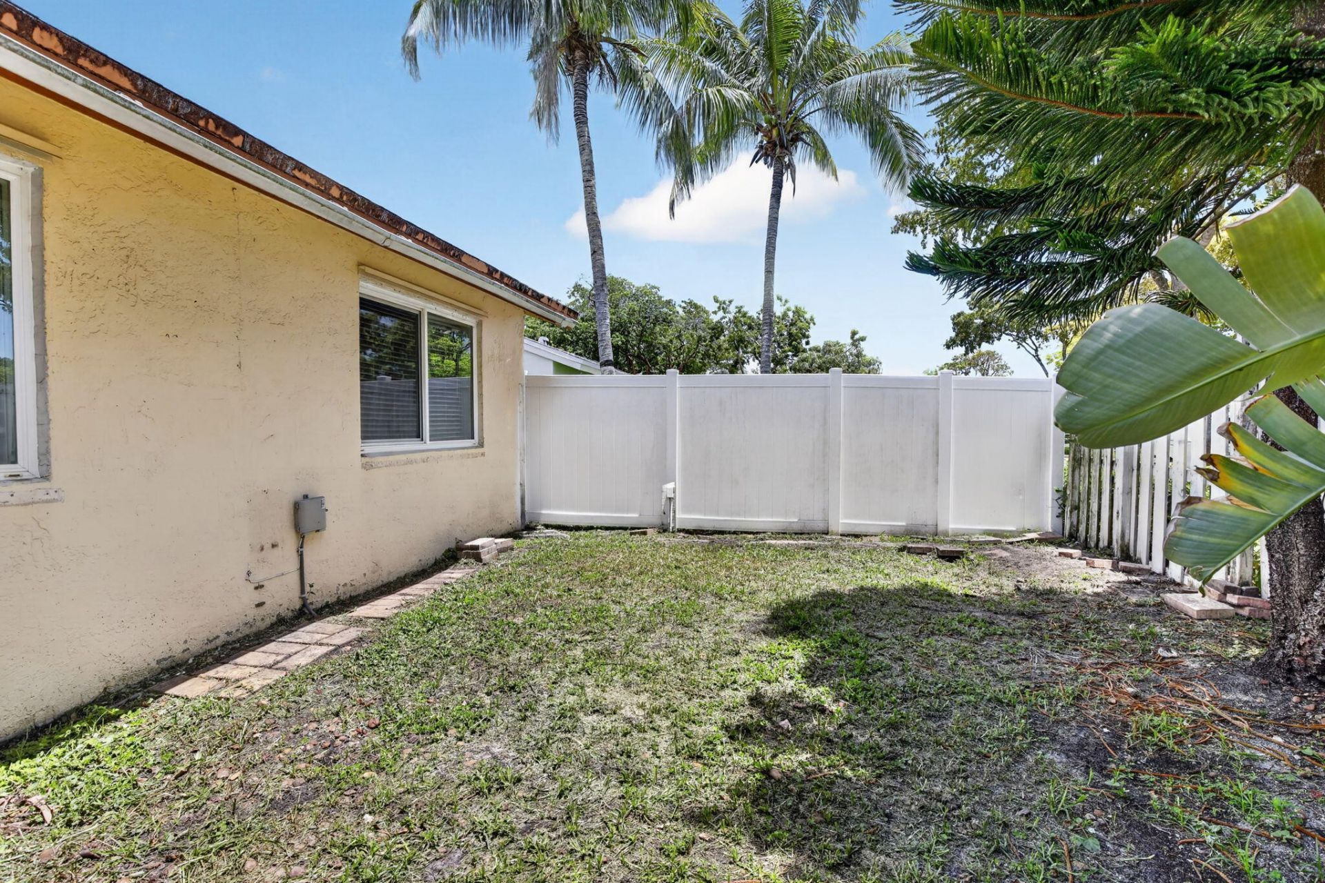 13970 Oaklawn Place, Davie, FL 33325 Photo