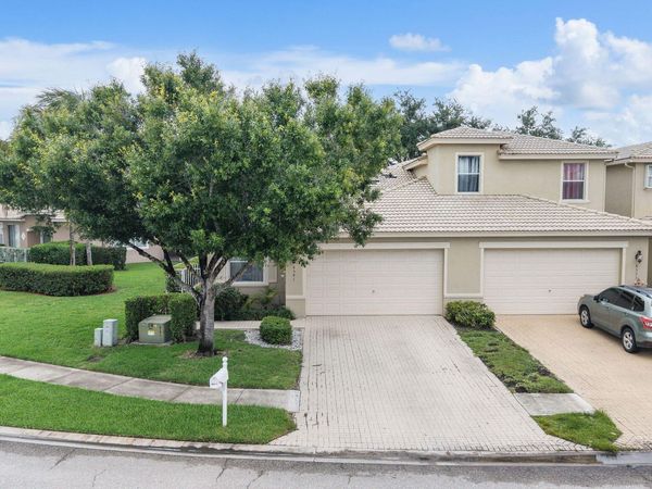 8541 Water Cay, West Palm Beach, FL 33411