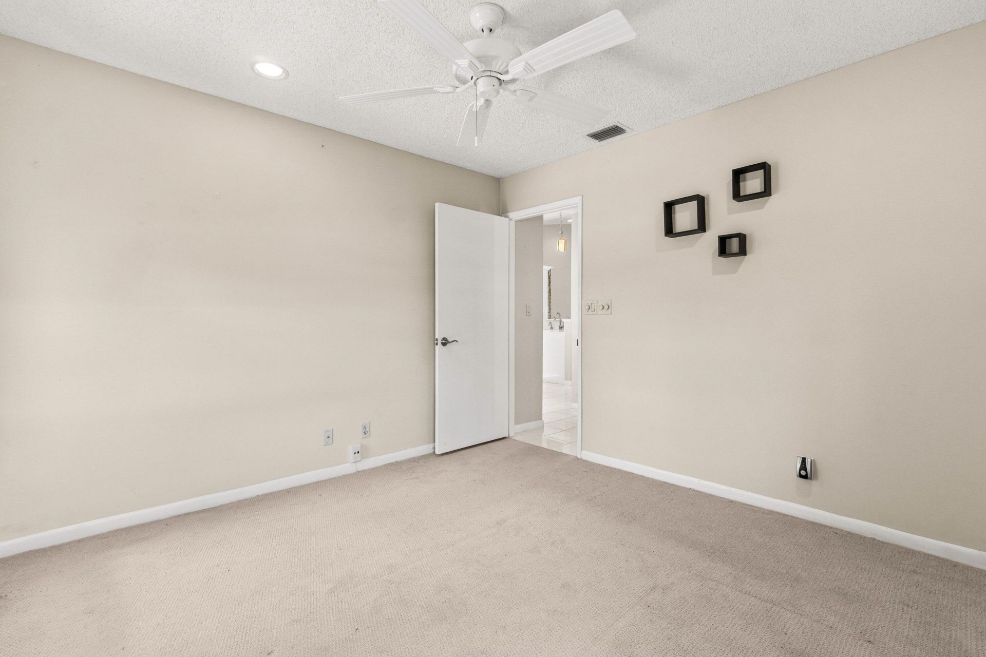 6099 Kings Gate Circle, Delray Beach, FL 33484 Photo