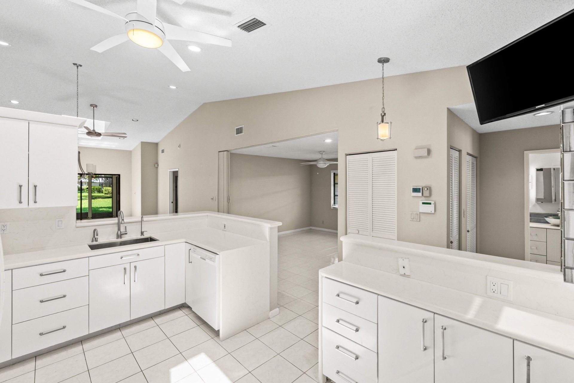 6099 Kings Gate Circle, Delray Beach, FL 33484 Photo
