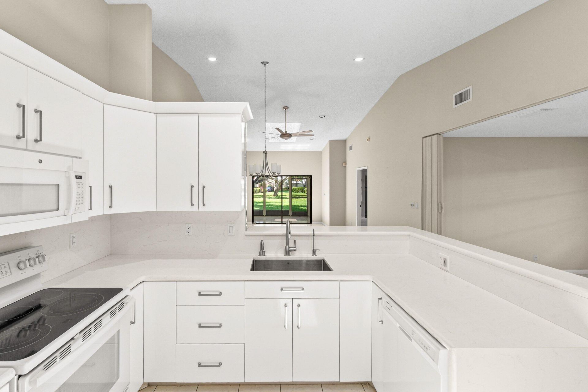 6099 Kings Gate Circle, Delray Beach, FL 33484 Photo