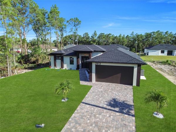 2813 40TH, Lehigh Acres, FL 33971