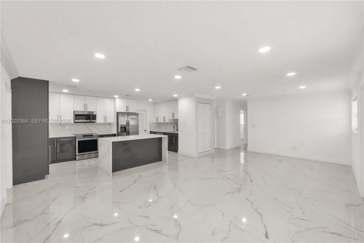 317 NW 27th St, Wilton Manors, FL 33311 Photo