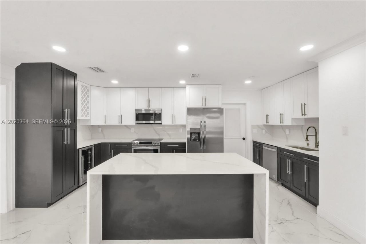 317 NW 27th St, Wilton Manors, FL 33311 Photo