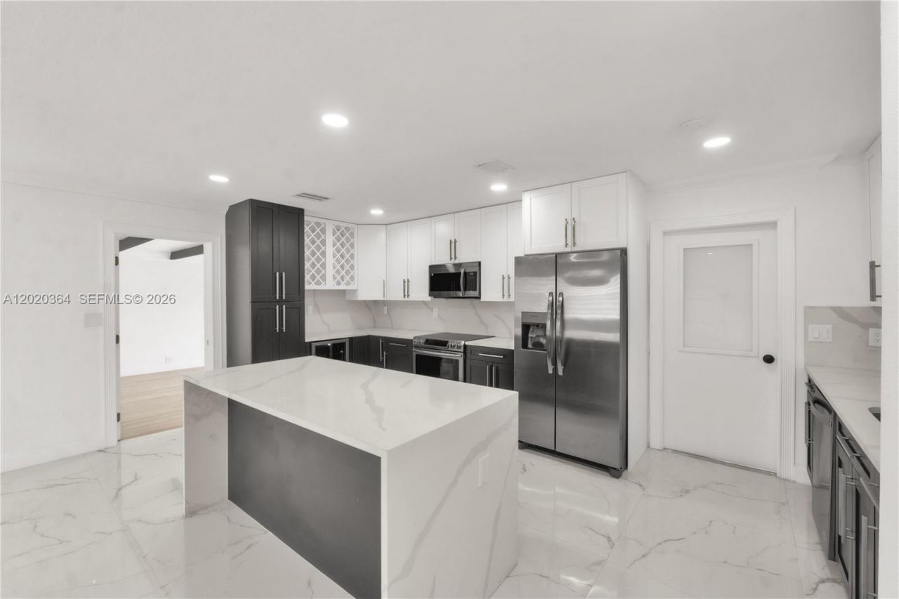 317 NW 27th St, Wilton Manors, FL 33311 Photo
