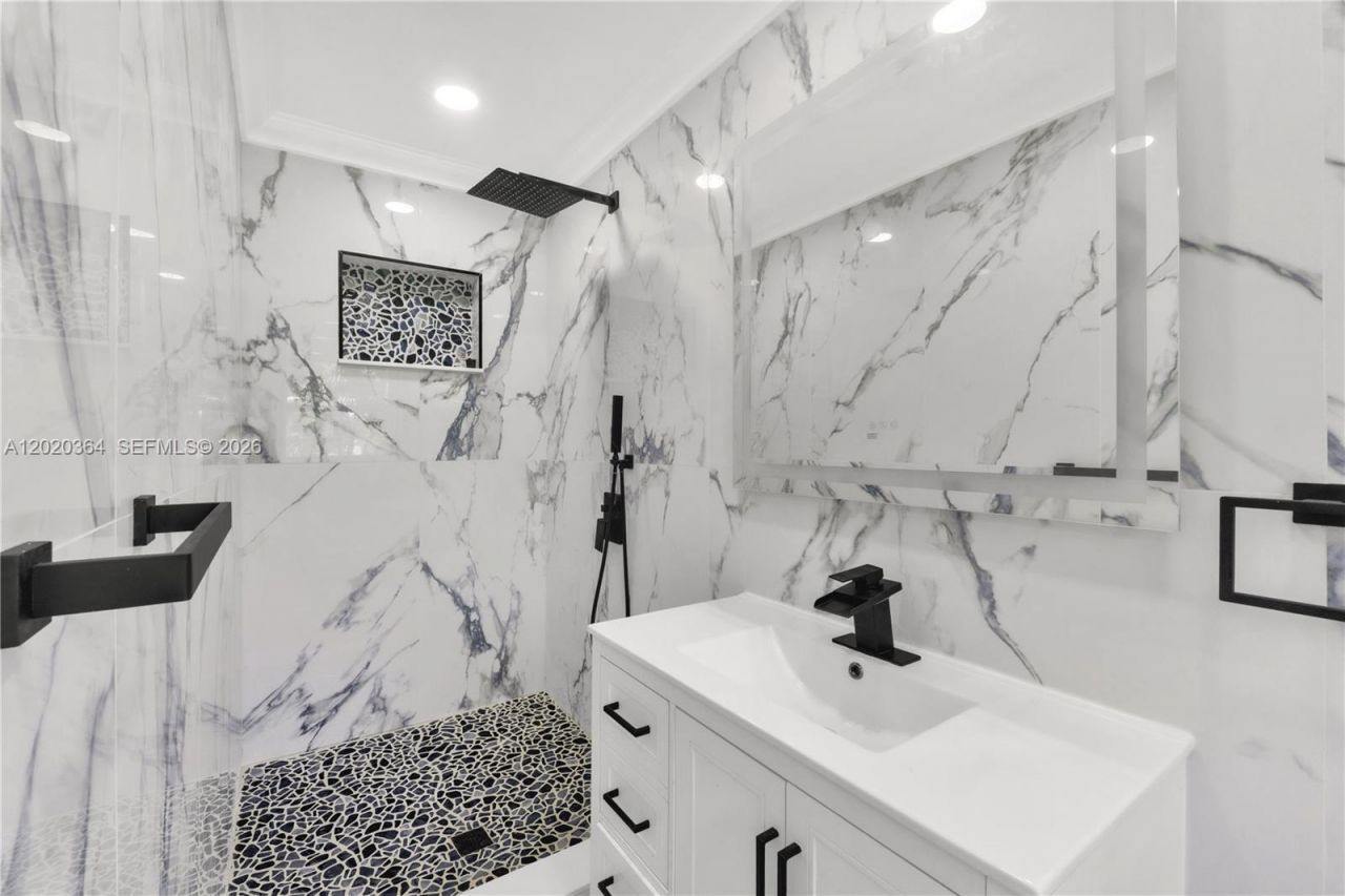 317 NW 27th St, Wilton Manors, FL 33311 Photo