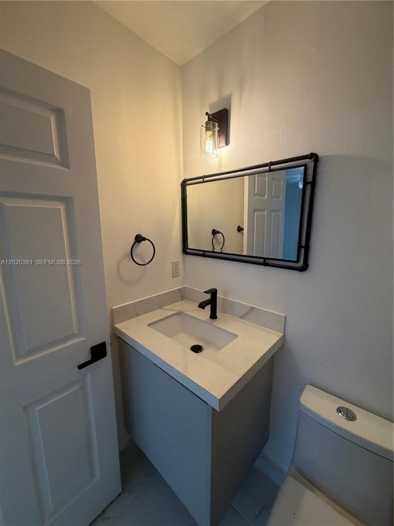 16940 SW 94th Ave, Palmetto Bay, FL 33157 Photo