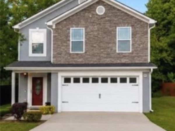 504 Simpson Place Drive , Forest Park, GA 30297