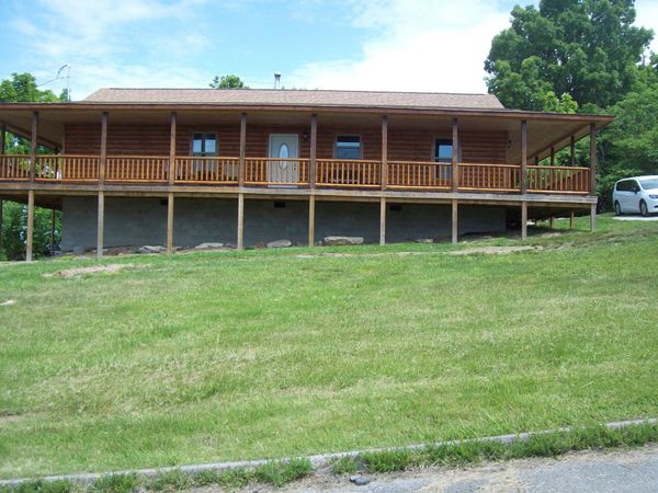 478 Ashton Lane, Sneedville, TN 37869