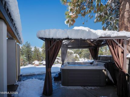 648 Lakeview Drive, Zephyr Cove, NV 89448 Photo