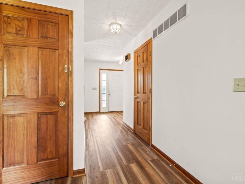 6821 Cincinnati Dayton Road, Liberty Township, OH 45044 Photo 10
