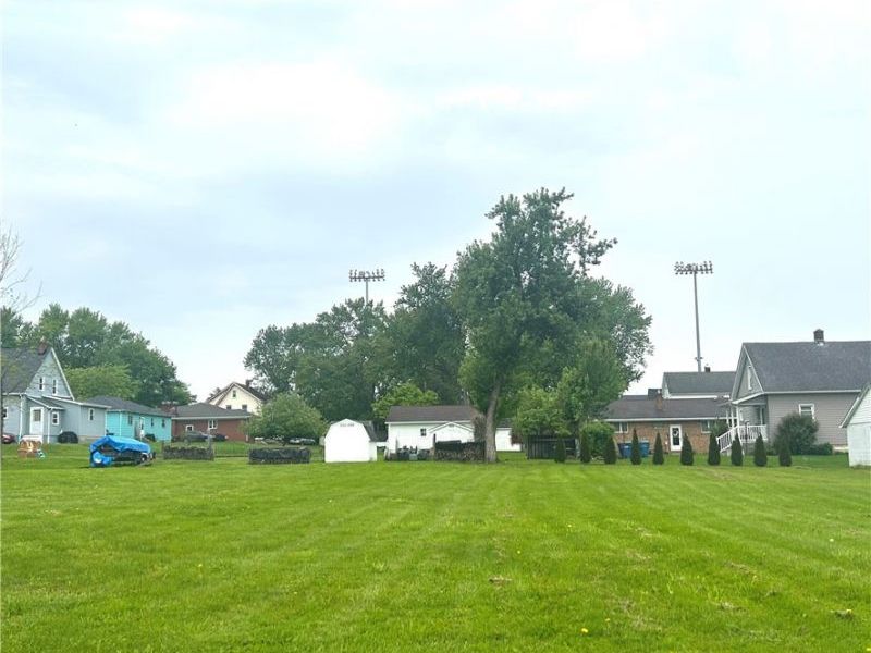 Jackson Street, Hubbard, OH 44425 Photo 1
