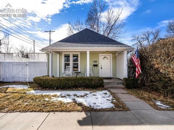 215 E Jefferson Street, Colorado Springs, CO 80907
