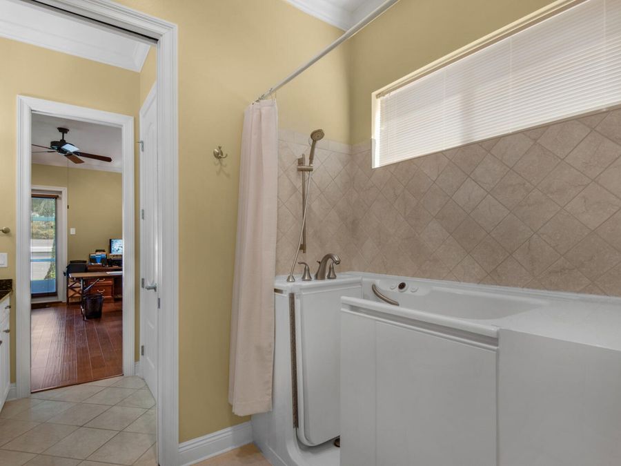 Property Image 42