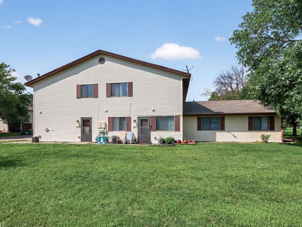 6600 84th Court N, Brooklyn Park, MN 55445