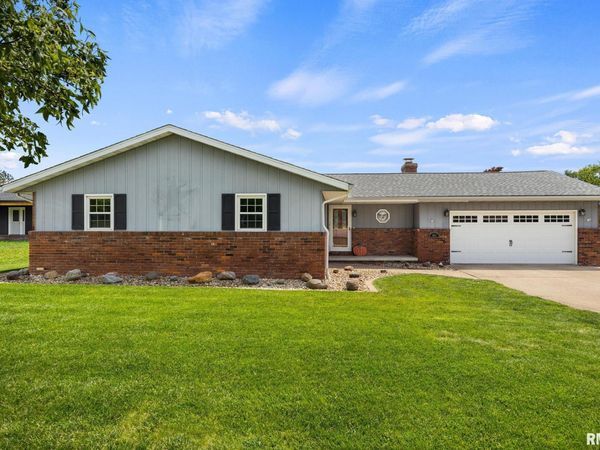 624 N NEBRASKA Avenue, Morton, IL 61550