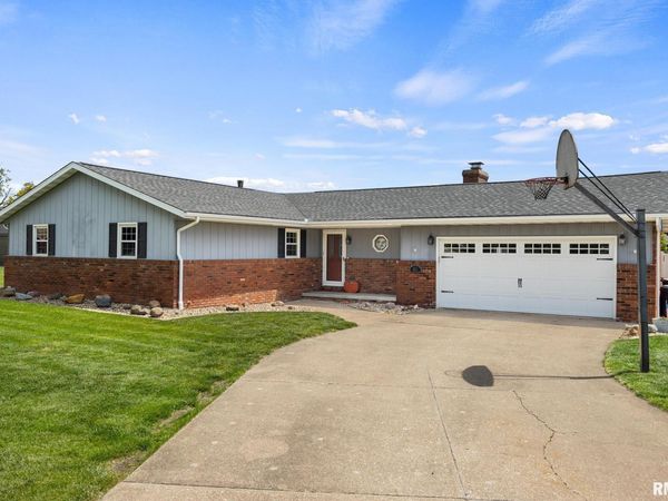 624 N NEBRASKA Avenue, Morton, IL 61550
