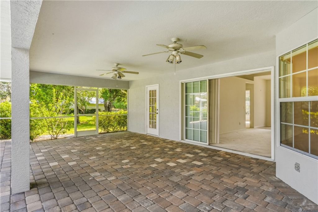 445 45th Avenue, Vero Beach, FL 32968 Photo