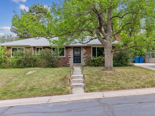 180 Estes Street , Lakewood, CO 80226