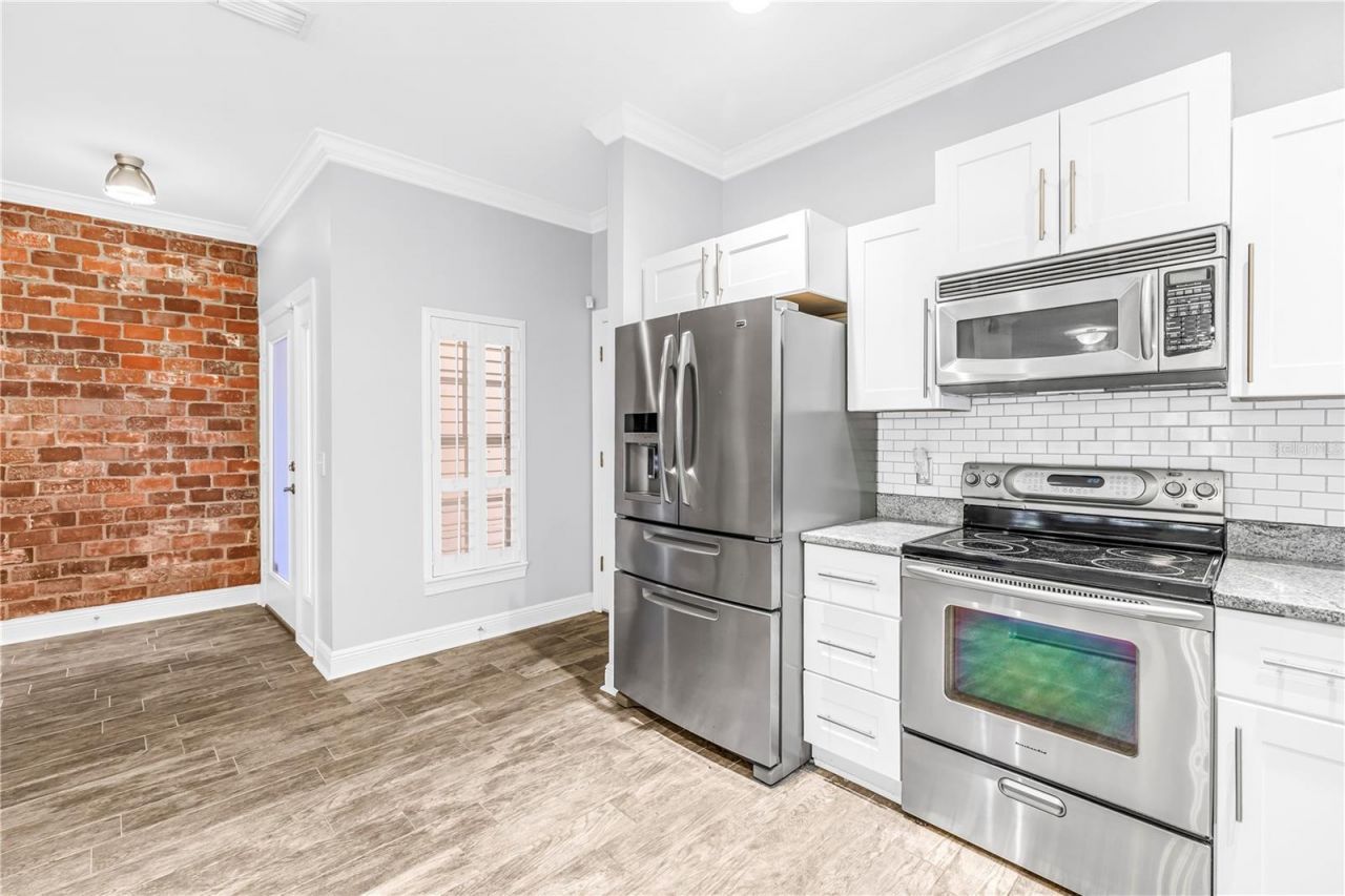 409 Barcelona Drive, Saint Petersburg, FL 33716 Photo