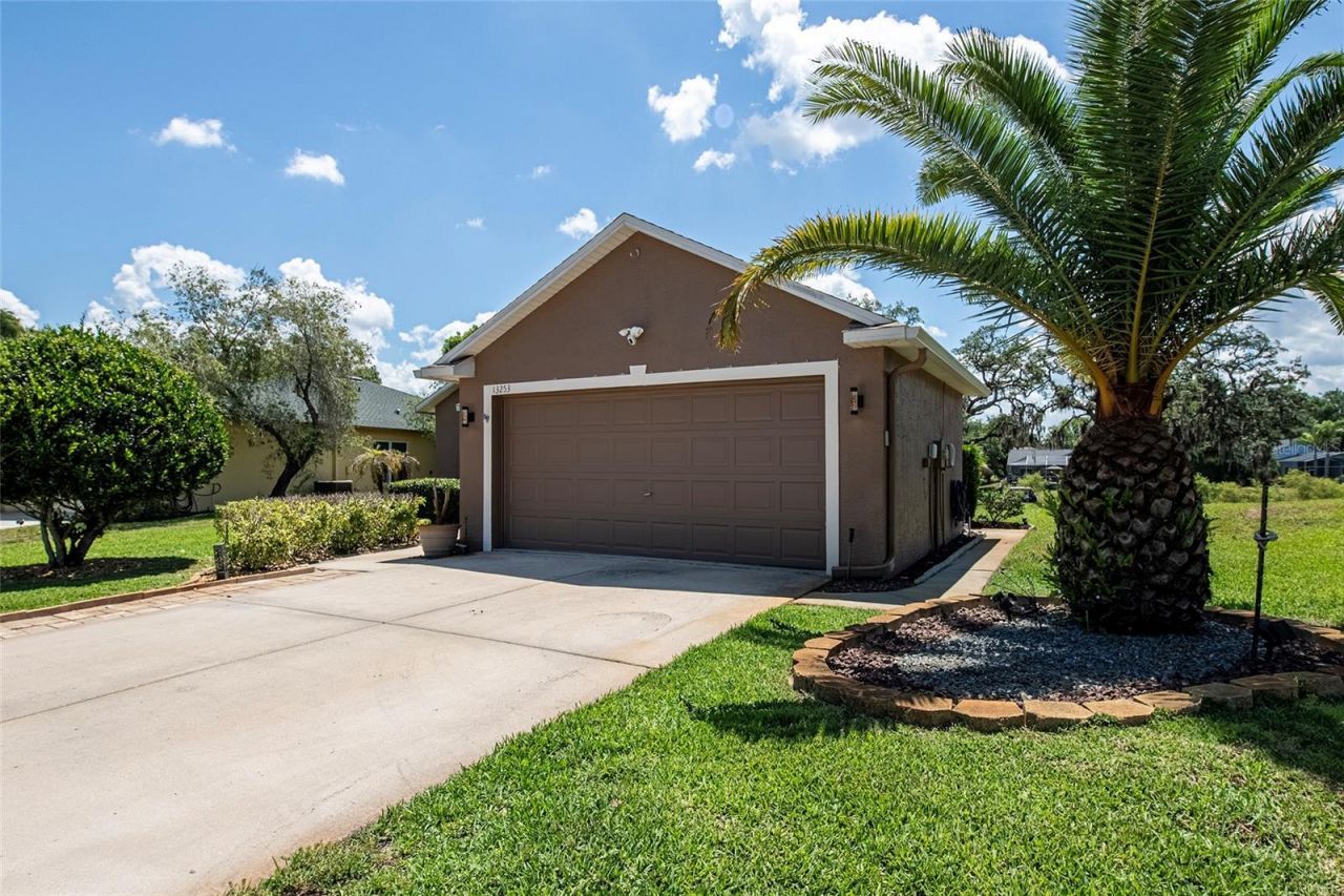 13253 Golf Ridge Place , Hudson, FL 34669 Photo