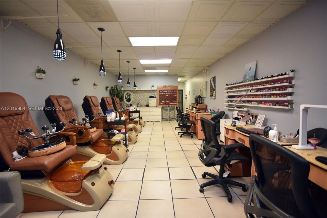 Please Call For Address, Hialeah, FL 33012 Photo