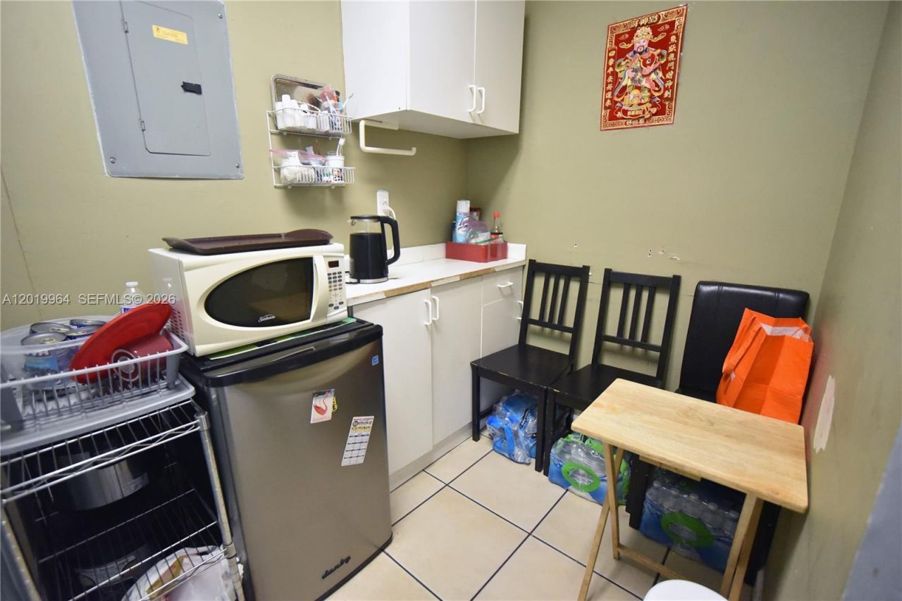 Please Call For Address, Hialeah, FL 33012 Photo