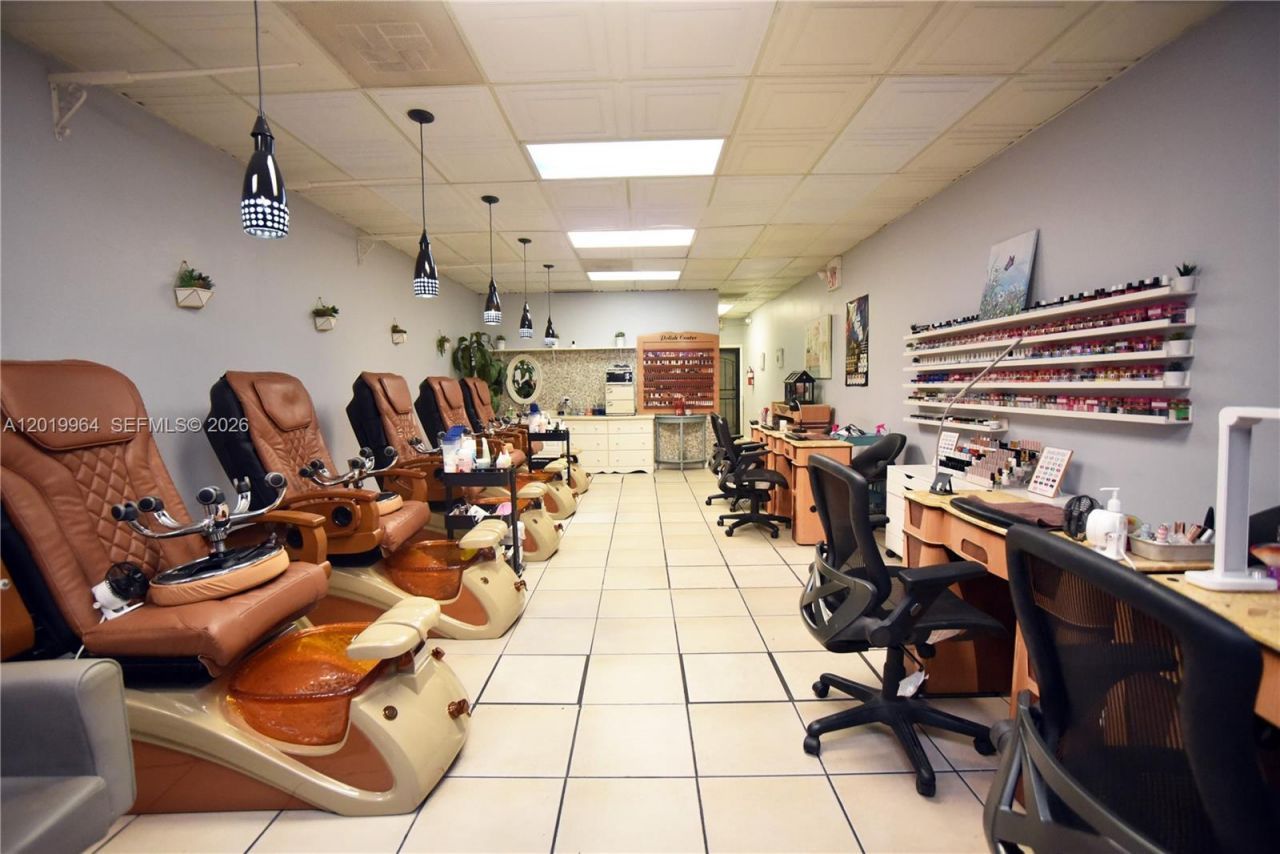 Please Call For Address, Hialeah, FL 33012 Photo