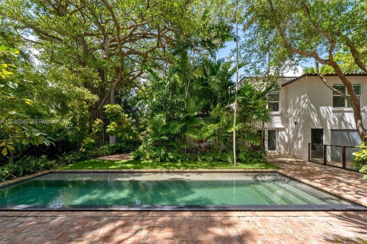 5812 Alton Rd , Miami Beach, FL 33140 Photo
